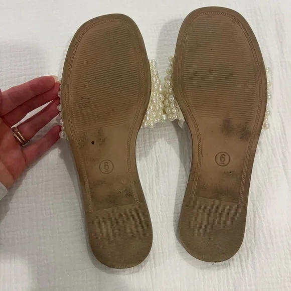 Pearl Sandals - Picture 5 of 5